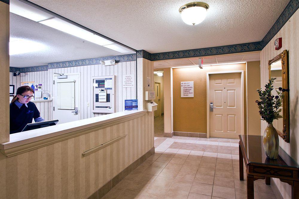 Sonesta Simply Suites Detroit トロイ インテリア 写真
