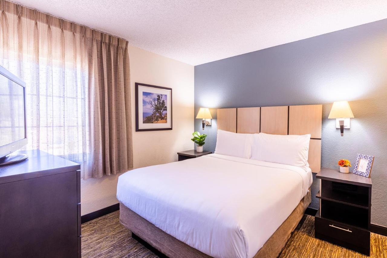Sonesta Simply Suites Detroit トロイ エクステリア 写真