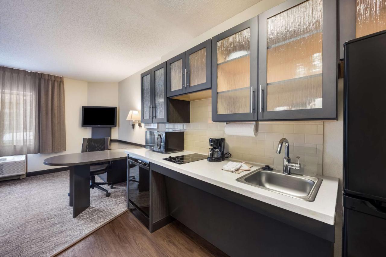 Sonesta Simply Suites Detroit トロイ エクステリア 写真